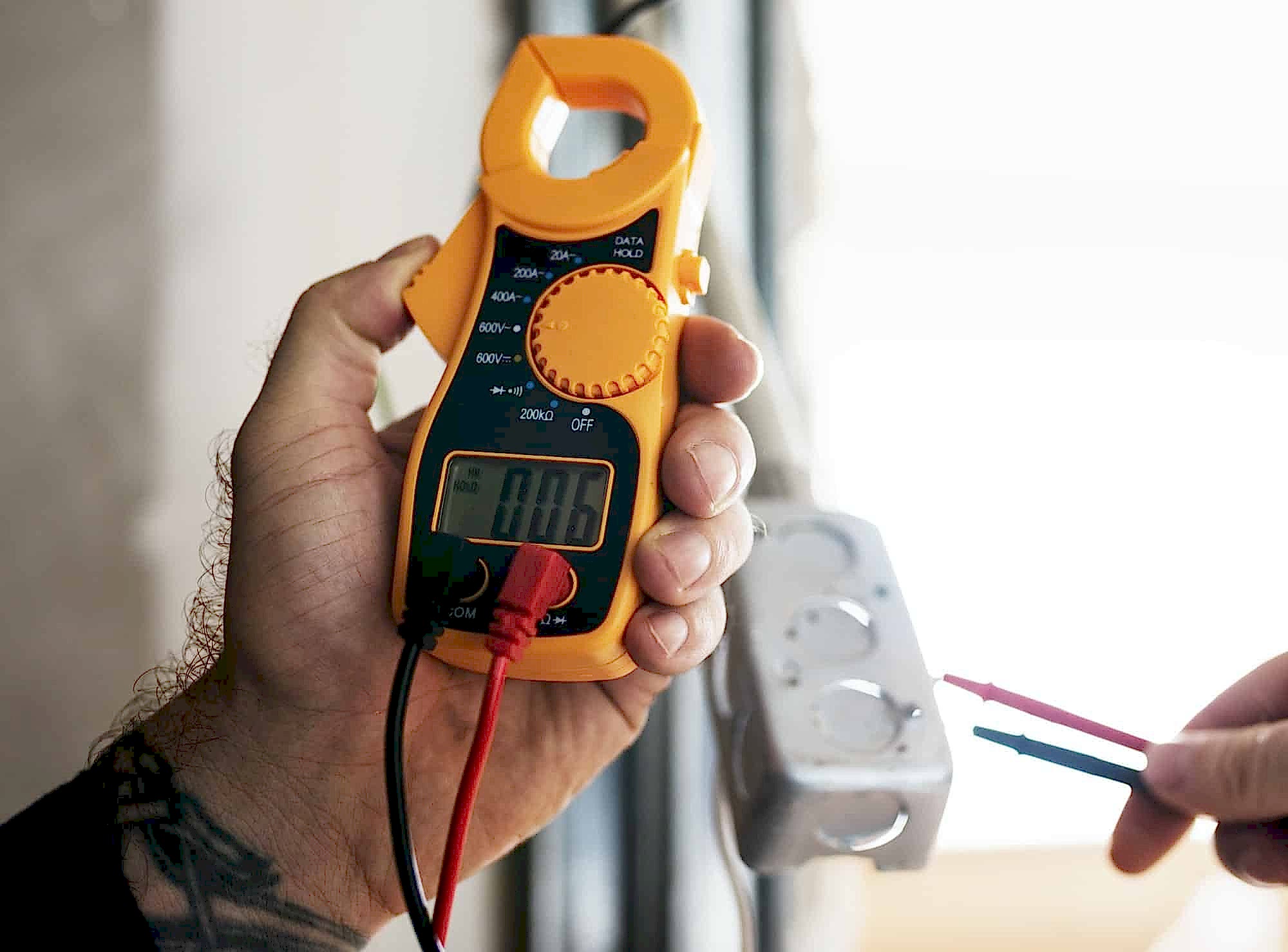 Elektrik ölçüm aleti